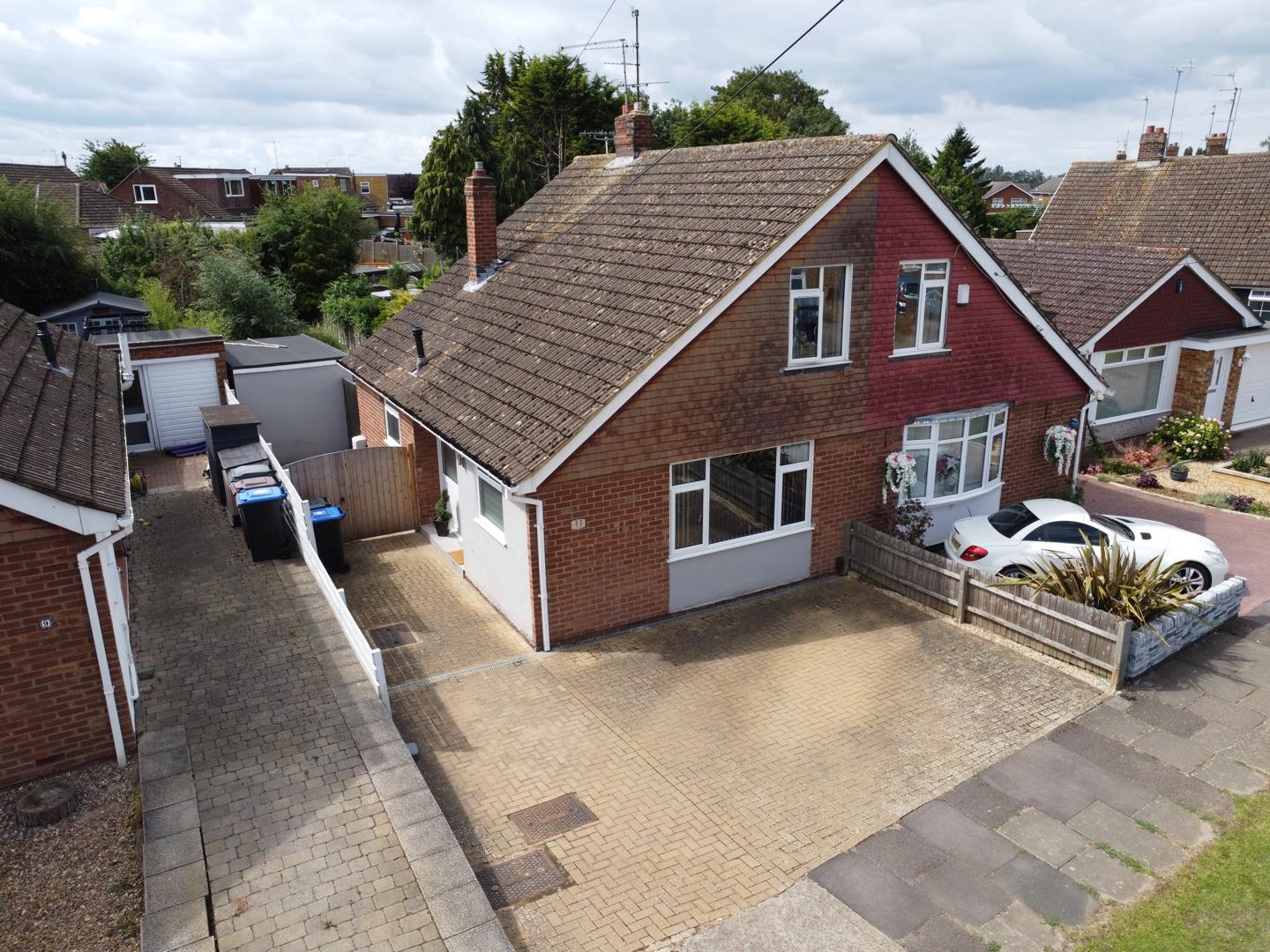 Woodcote Avenue, Parklands O'Riordan Bond